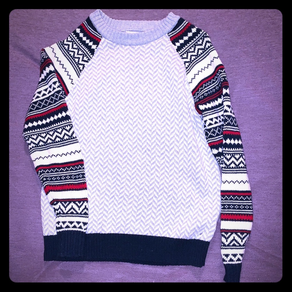 Boys Cherokee sweater size 6/7